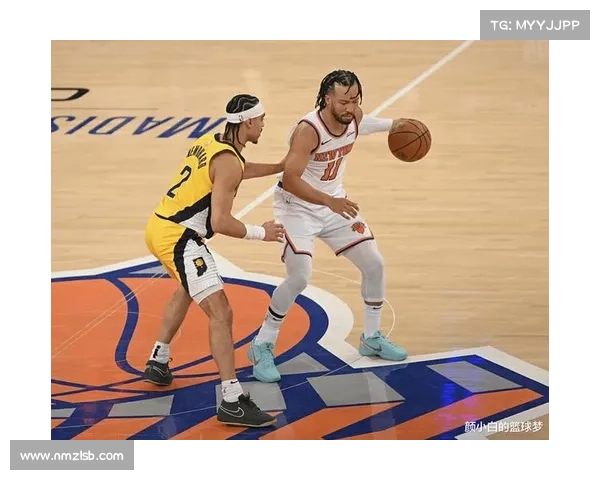 德文·布克关键时刻挺身而出助力球队逆转局势展现领袖风范 德文·布克关键时刻挺身而出助力球队逆转局势展现领袖风范